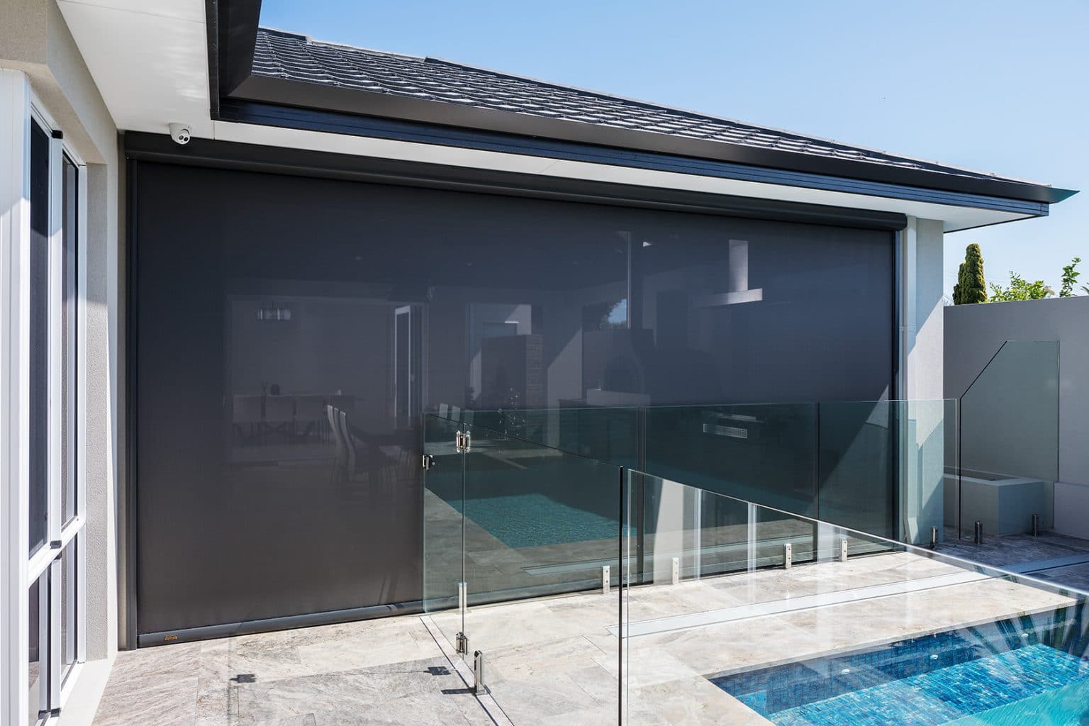 Poolside outdoor blind